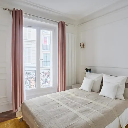 Champs-elysees 2 Bedrooms Haussman Luxury Appartamento *