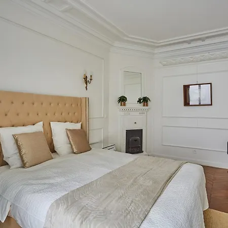 Champs-elysees 2 Bedrooms Haussman Luxury Appartamento *